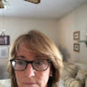 Meet your Posher, Robyn